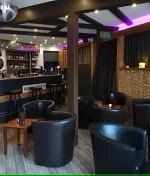 Lounge bereich GelbesHaus.webp